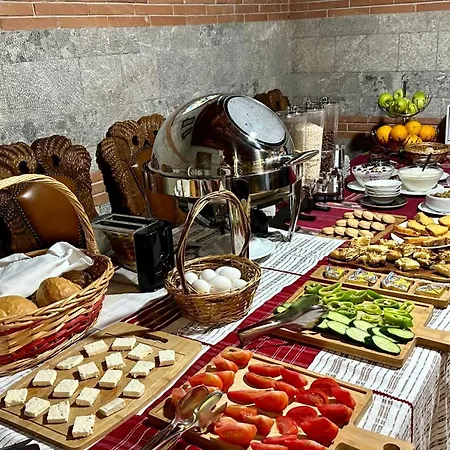 Brilant Antik Hotel Tirana