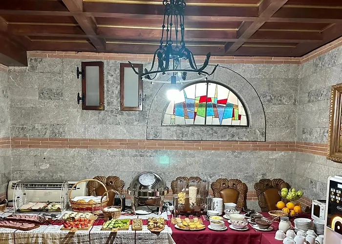 Brilant Antik Ξενοδοχείο Τίρανα