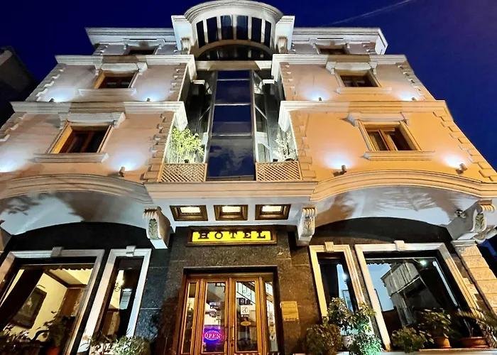 Brilant Antik Hotel Tirana