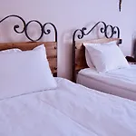 Brilant Antik 4* Tirana