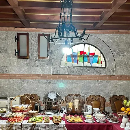 Brilant Antik Hotel Tirana