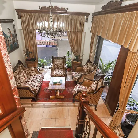 酒店 Brilant Antik 4*