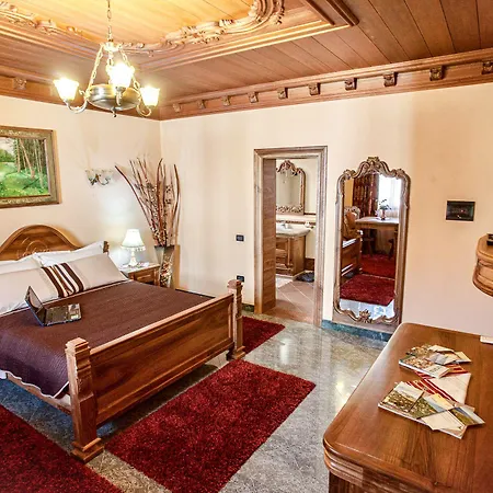 酒店 Brilant Antik