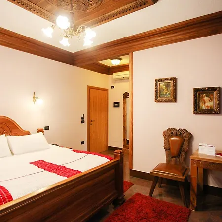 Brilant Antik 酒店