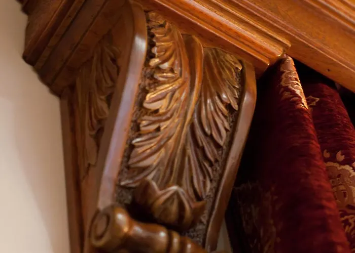 Brilant Antik 4* 티라나