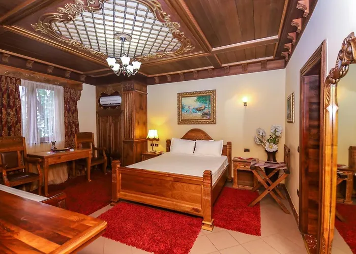 Brilant Antik Tirana