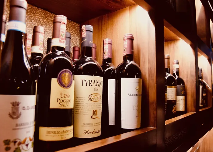 Brilant Antik 4* 티라나