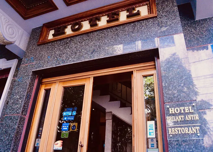 Hotel Brilant Antik 4*